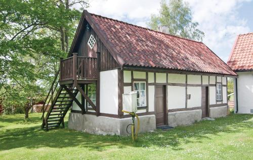 Lovely Home In Lrbro With House Sea View