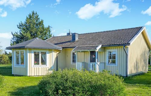 2 Bedroom Stunning Home In Borgholm